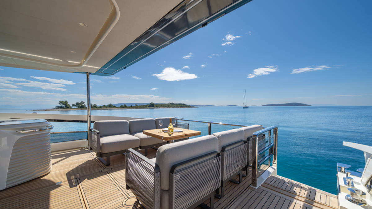 absolute-navetta62-e09