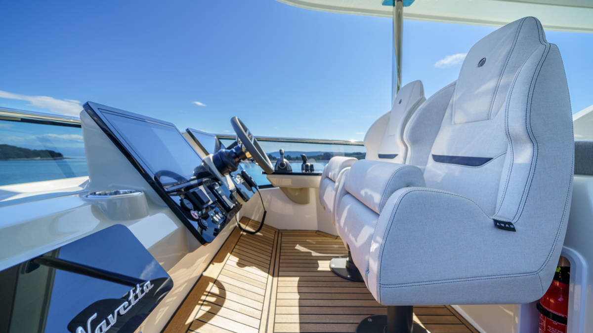 absolute-navetta62-e10