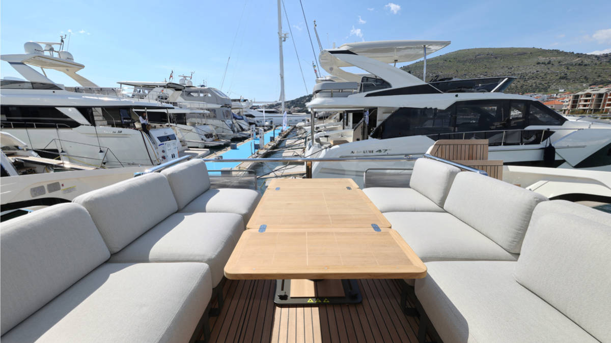 absolute-navetta62-e11