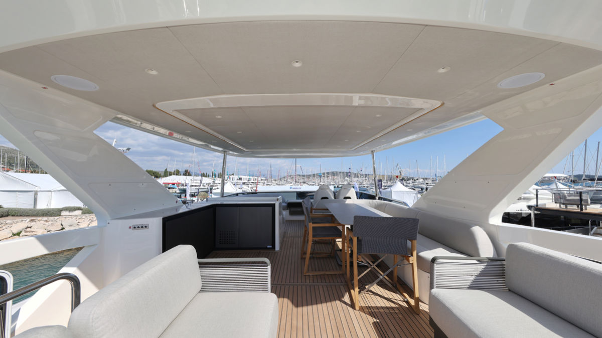 absolute-navetta62-e14