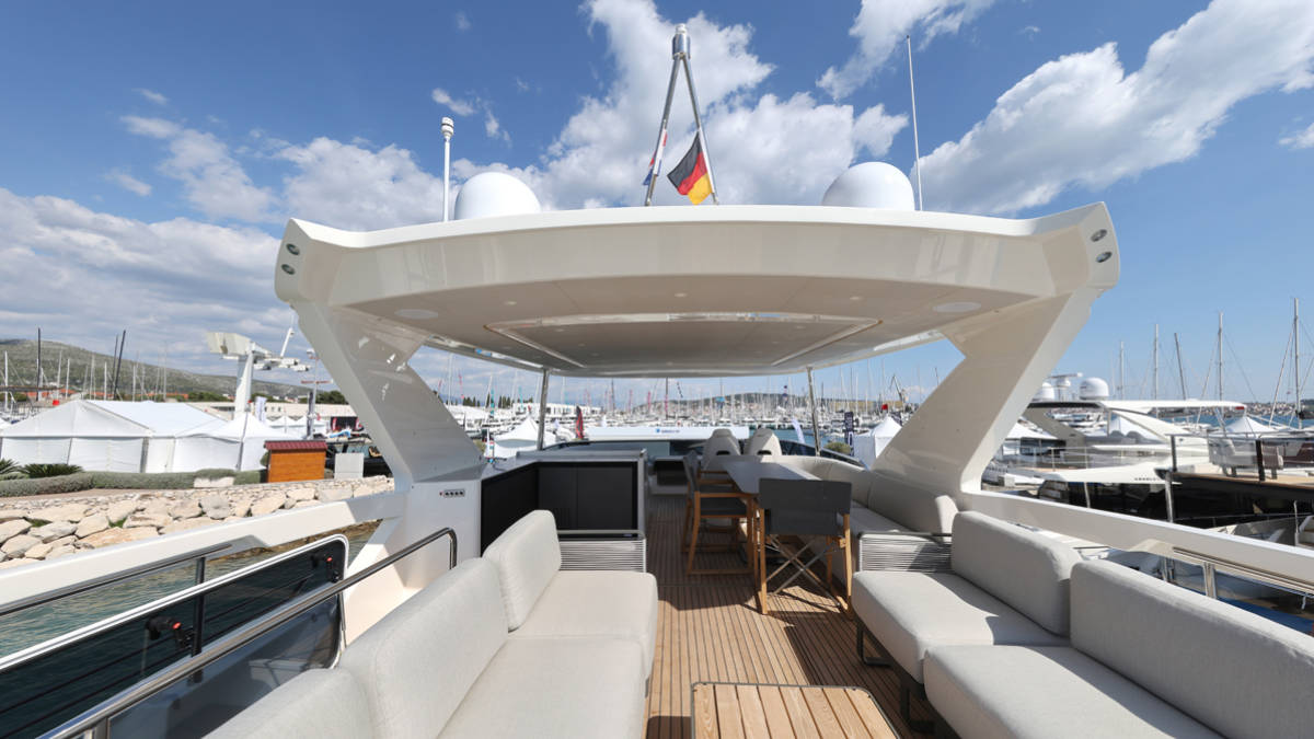 absolute-navetta62-e15