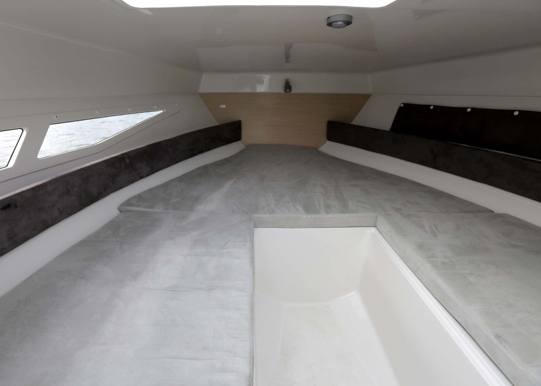 cabine-pacific-craft-700-dc-2019