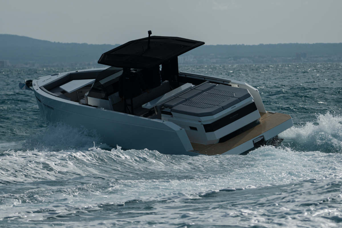 deantonioyachts-d29-e8