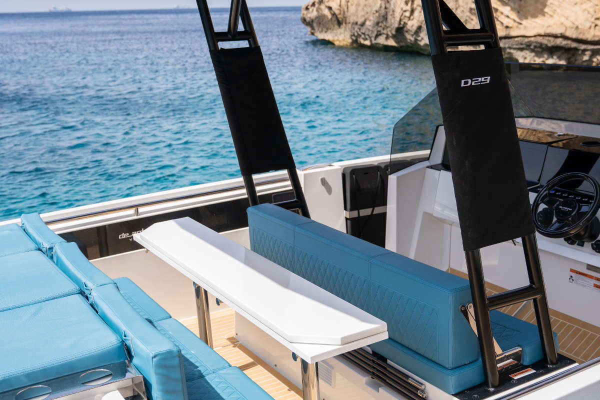 deantonioyachts-d29-i2