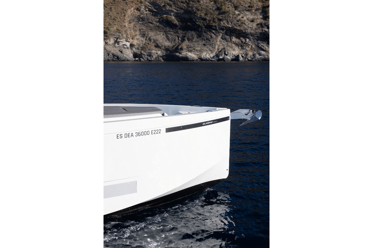 deantonioyachts-d36-e11
