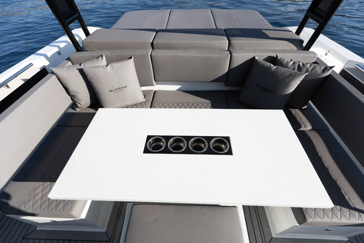deantonioyachts-d36-e7