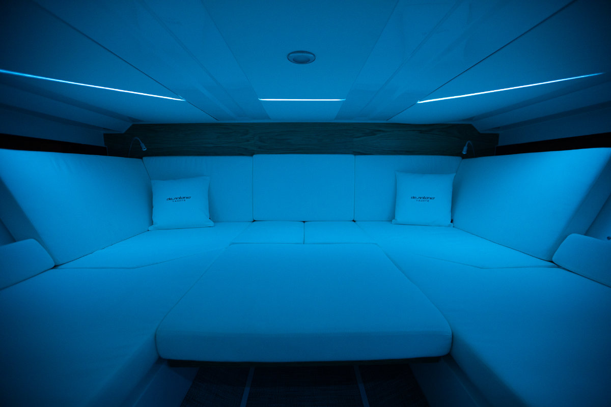 deantonioyachts-d36-i08