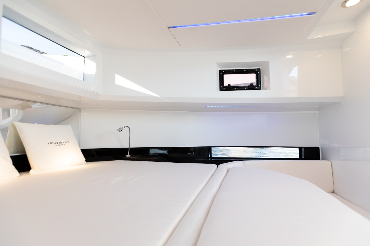 deantonioyachts-d36-i12