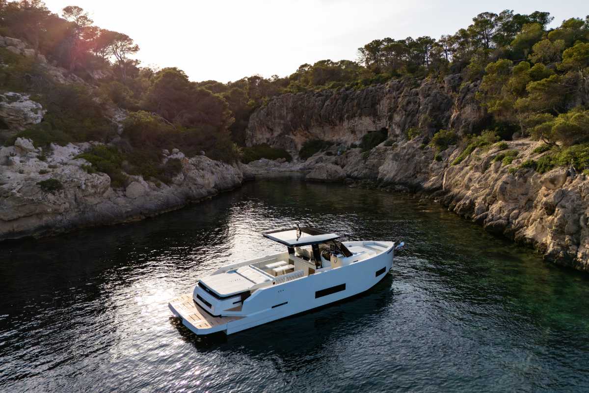 deantonioyachts-d42-e4