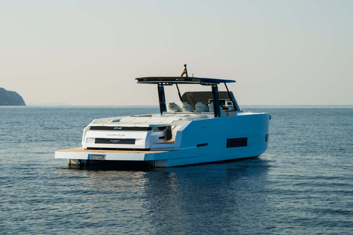 deantonioyachts-d42-e9