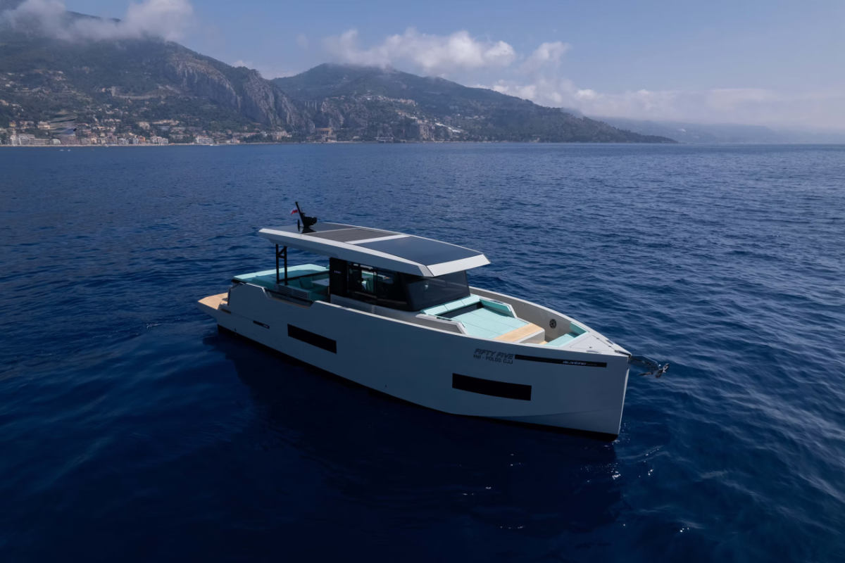 deantonioyachts-d50coupe-e4