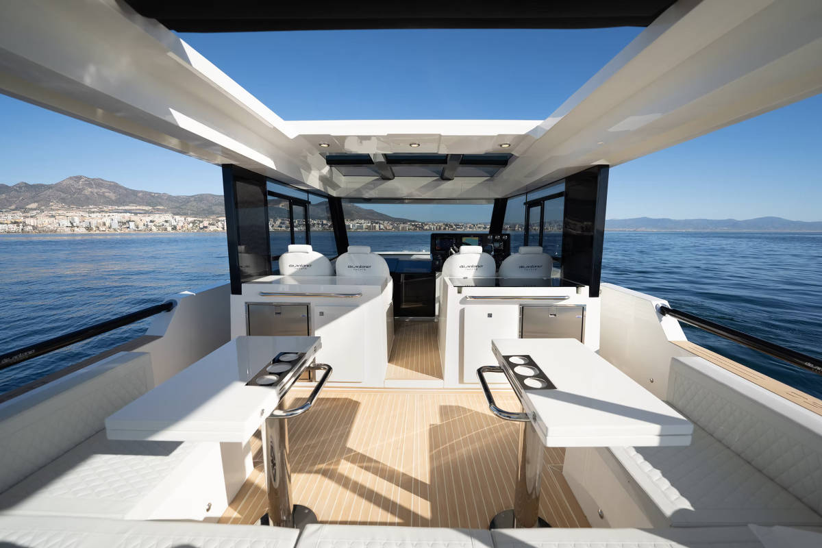 deantonioyachts-d50coupe-e5