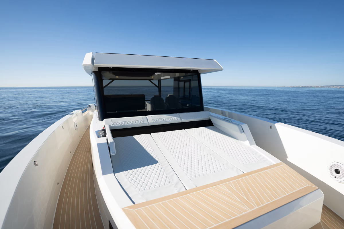 deantonioyachts-d50coupe-e7