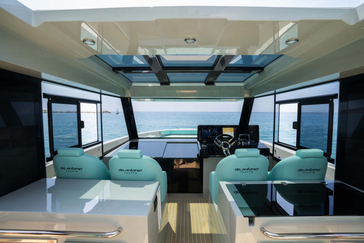 deantonioyachts-d50coupe-i1