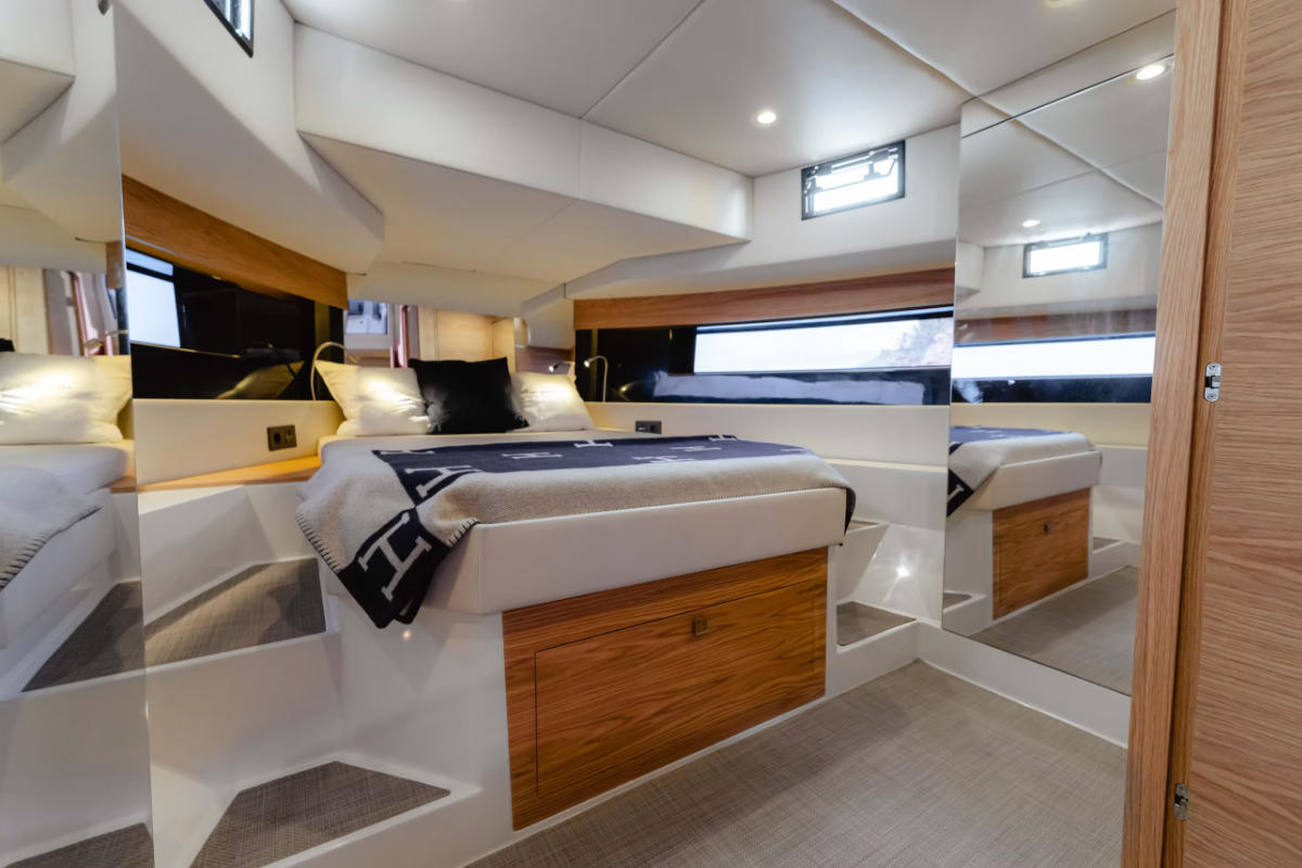 deantonioyachts-d50open-i1