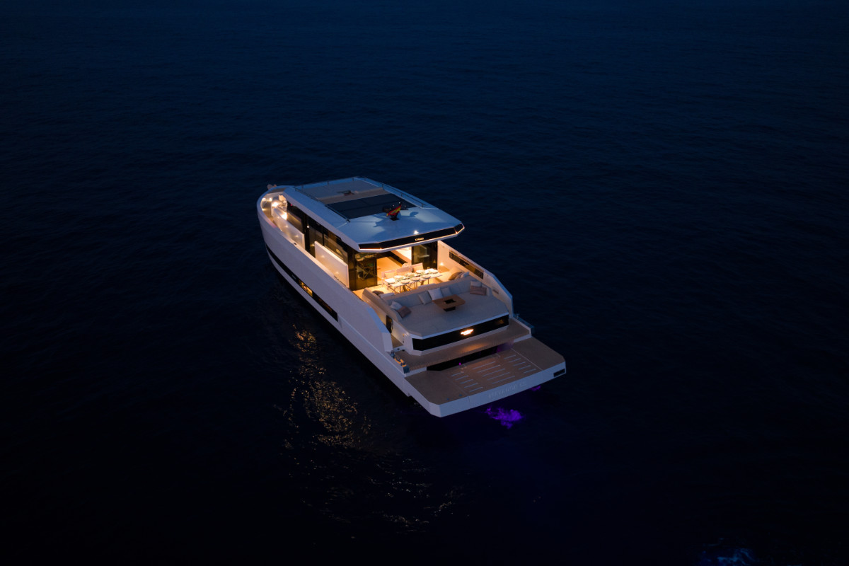 deantonioyachts-d60-e03
