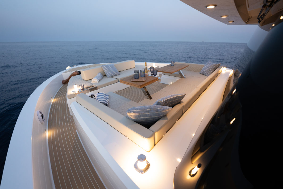 deantonioyachts-d60-e08
