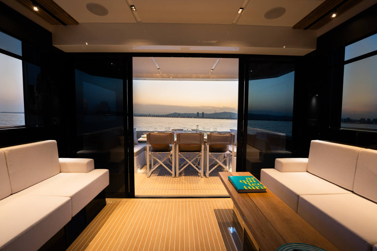 deantonioyachts-d60-i06