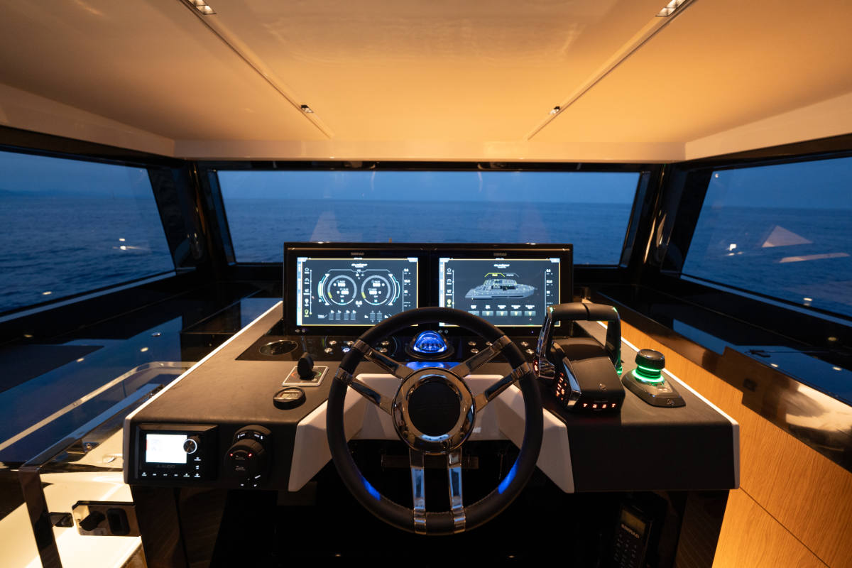 deantonioyachts-d60-i07