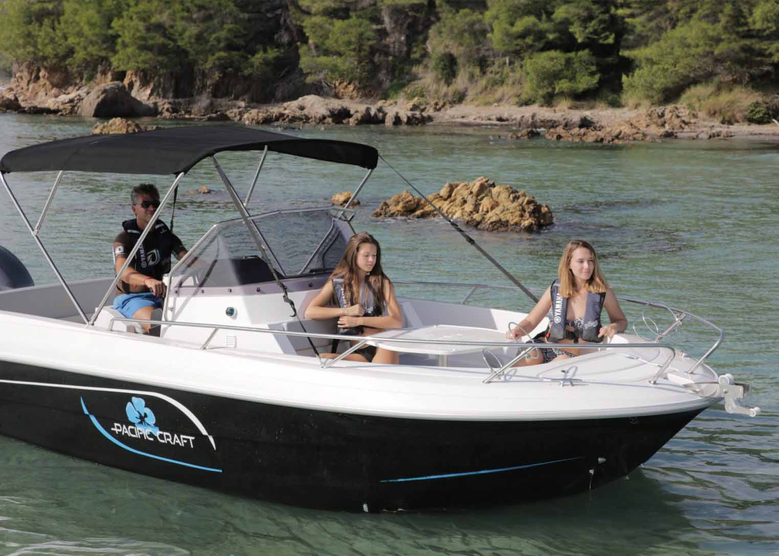 pacific-craft-670-open-bmini-1630x860