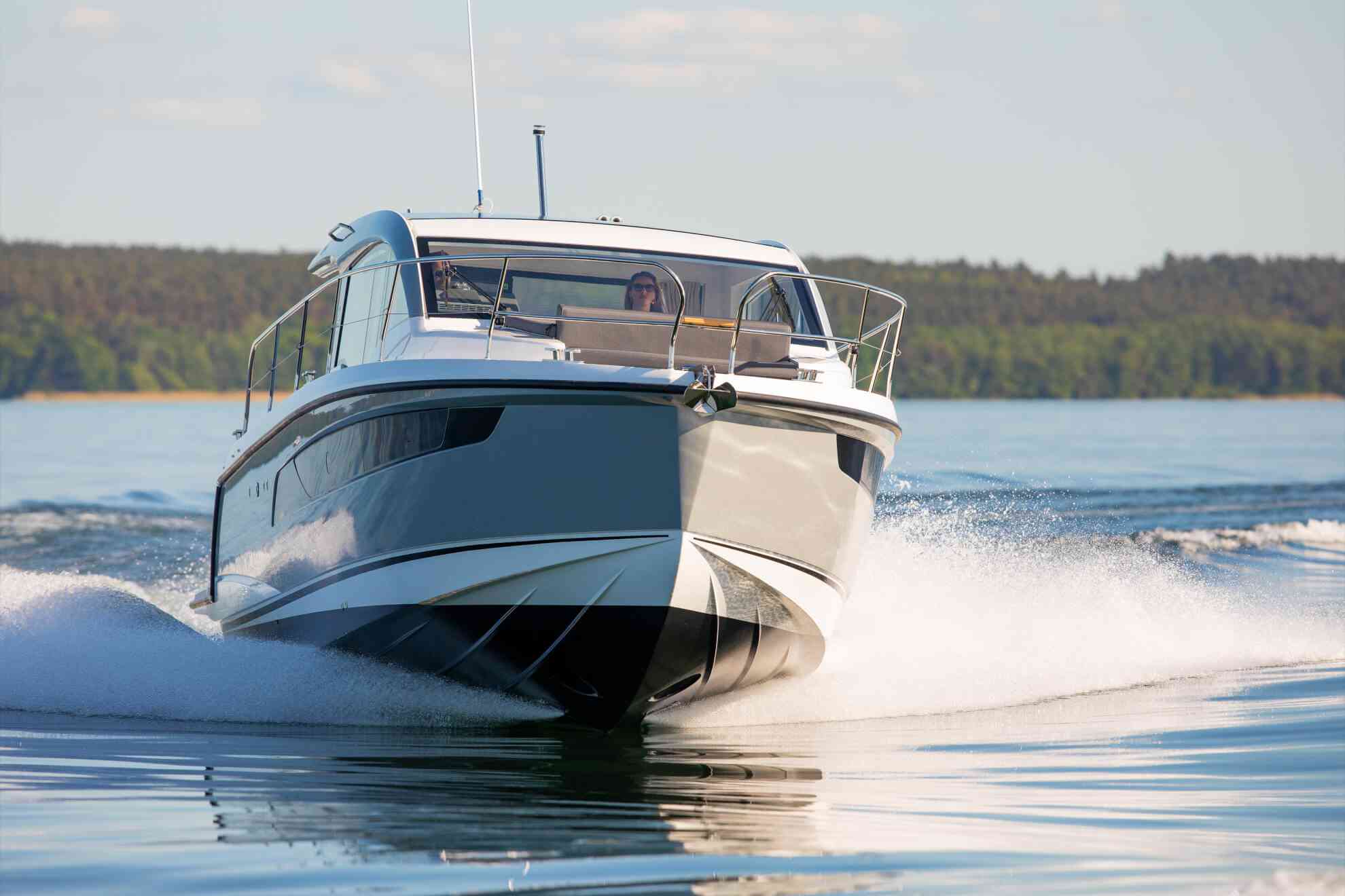 sealine-c335-e3