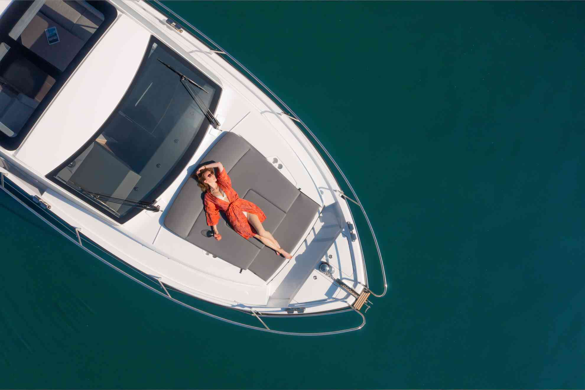 sealine-c335-e4