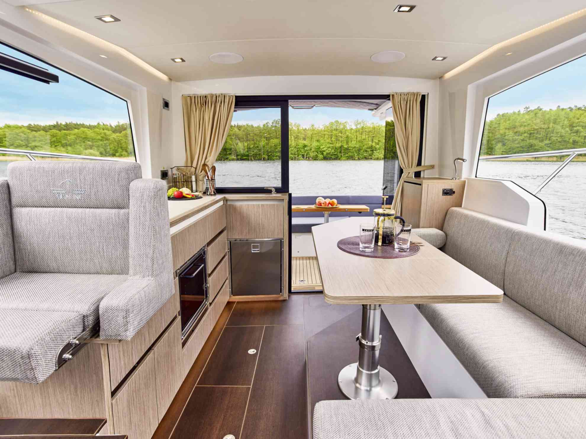 sealine-c335-i4