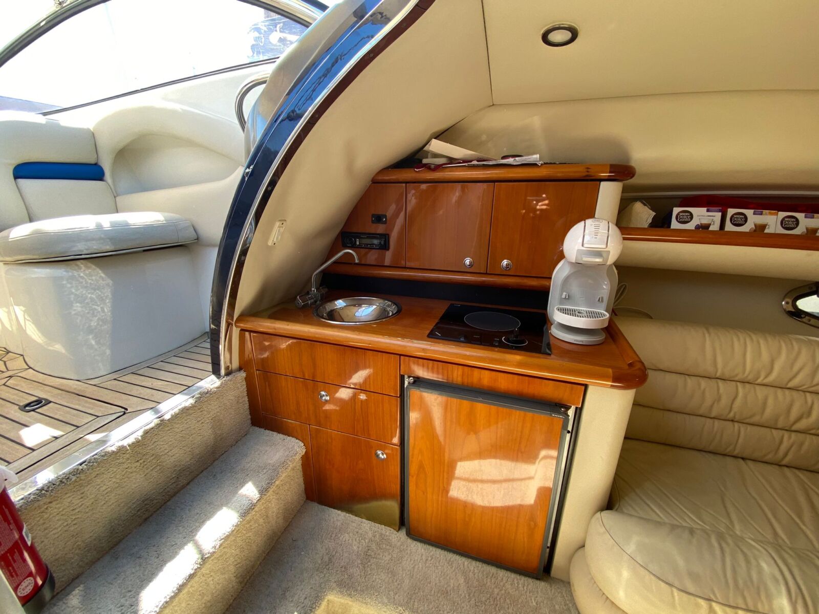 (17)