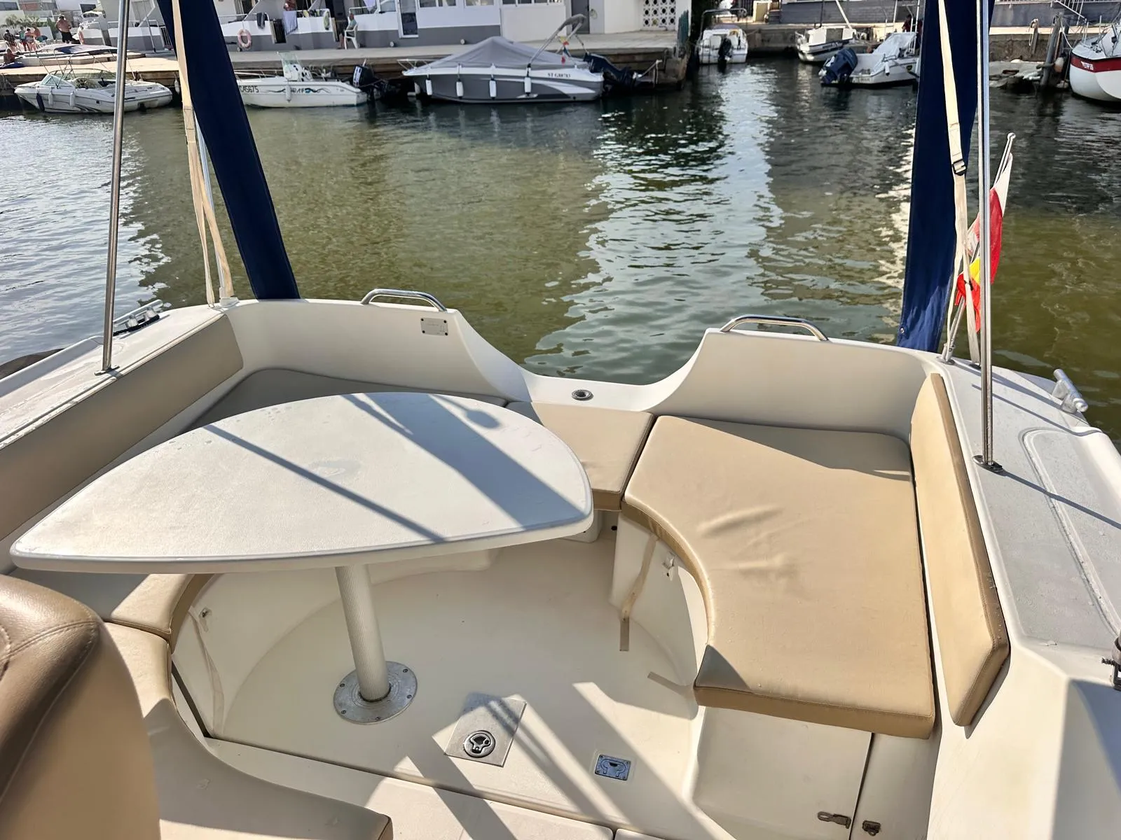 BENETEAU FLYER VIVA 9 (31)