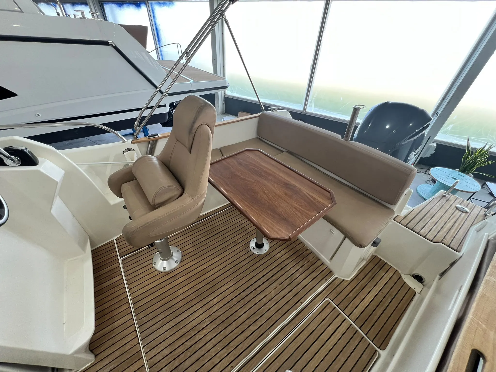 JEANNEAU CAP CAMARAT 7.5 WA (17)